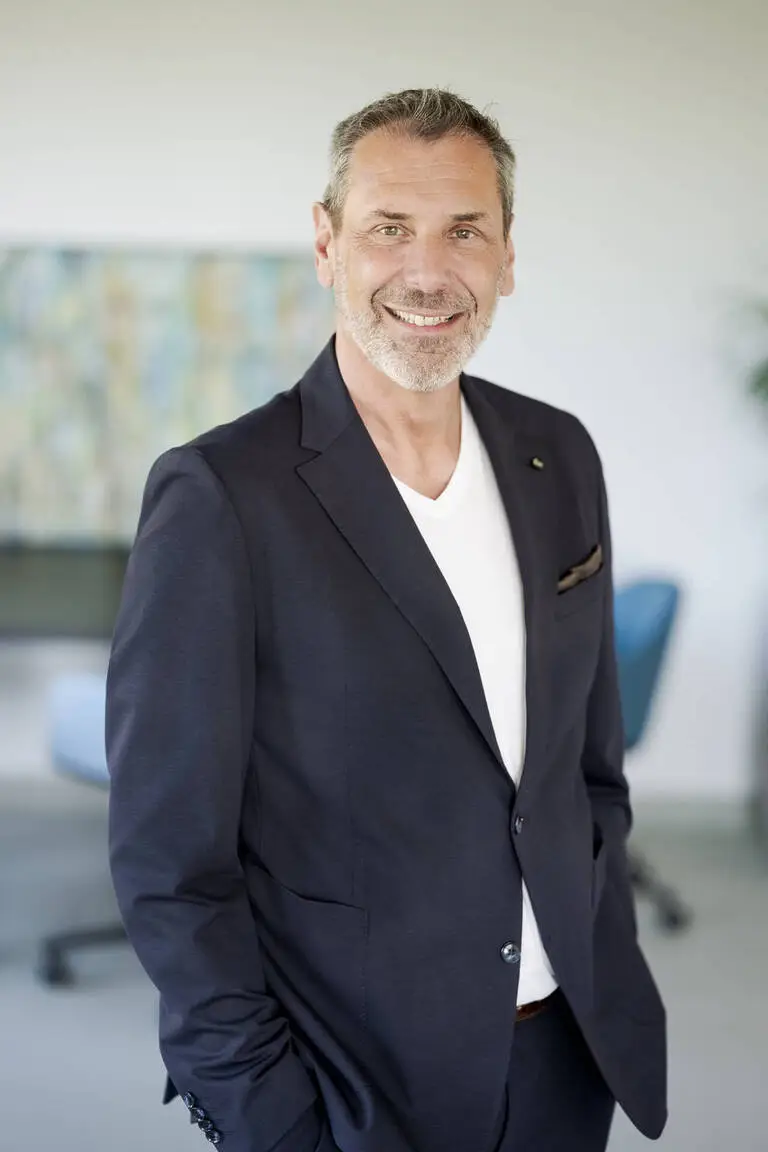 Meine Leistungen: Astrologie, Business-Astrologie, Astrologie Coaching, Astrologie Beratung, Wirtschaftsastrologie, Astrologie Coaching Persönlichkeitsentwicklung.